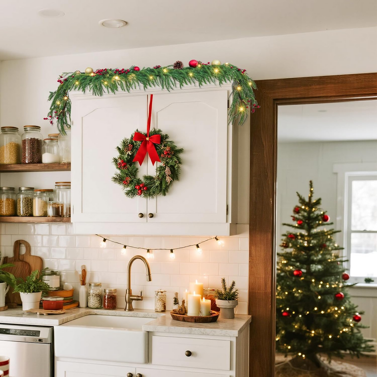 Christmas Pre-Lit LED Garland, Artificial Pine Garland with Red Berries & Pine Cones, Battery Powered Waterproof, Fireplace Mantel Holiday Decor