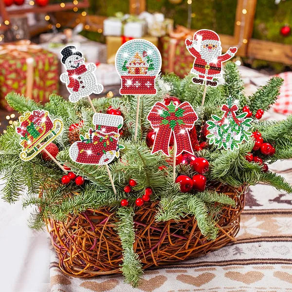 Aeelleea 12Pcs Christmas Diamond Painting Kit, DIY Gem Art Picks with Santa Snowman Gingerbread Man, Garden Plant Stakes for Holiday Craft Gift
