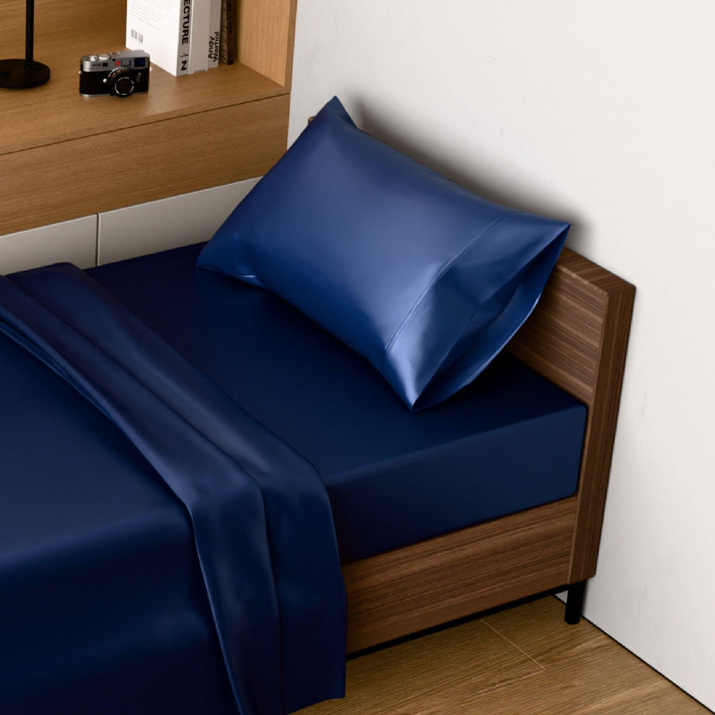 Satin Bed Sheets, Twin Size Sheets Set, 3 Pcs Silky Bedding Set with 15 Inches Deep Pocket for Mattress Twin