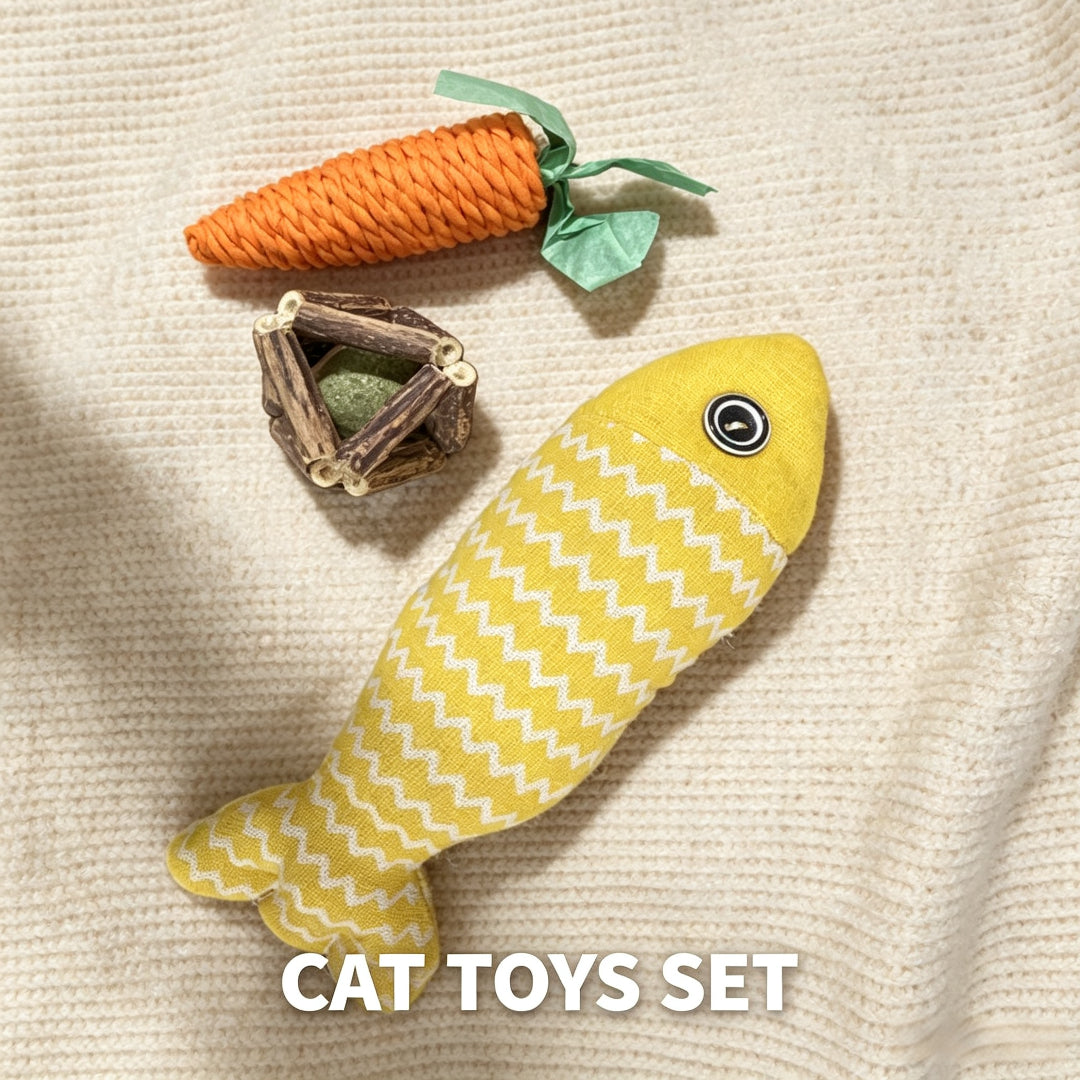 Cat Catnip Fish Toy, Durable Linen Plush Chew Toy with Natural Catnip for Indoor Cats Kitten Bite Hug Play