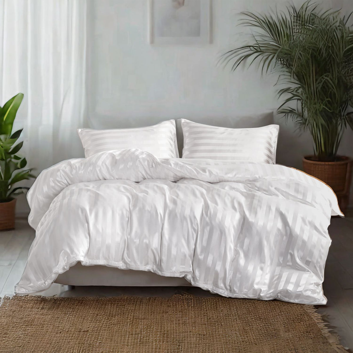 Aeelleea Satin Duvet Cover Set, Luxuriously Silky 3-Piece Bedding, White or Champagne