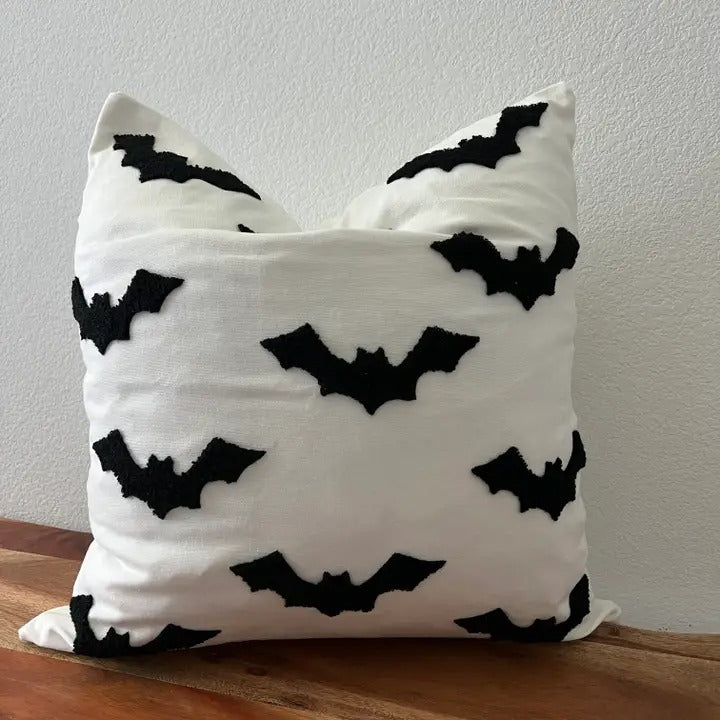 Halloween Bat Tufted Throw Pillow Cover 20x20in, White Cotton Cushion Case, Spooky Bat Decor for Sofa Couch Home Party