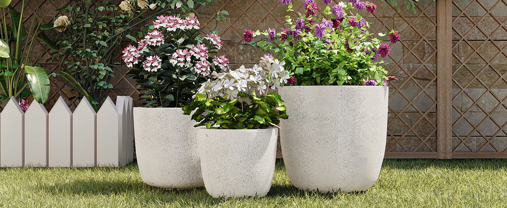 AEELLEEA Set of 3 MGO Planters, 16.9/14/11.2 in Round Indoor Outdoor Flower Pots with Drainage Holes, Stackable, White