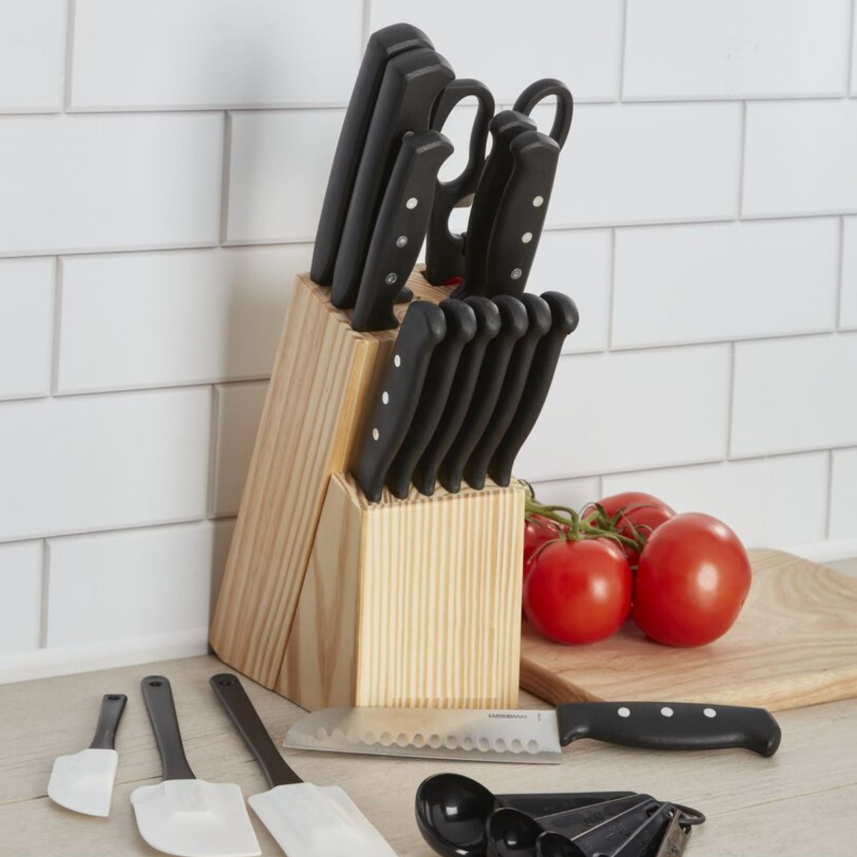 AEELLEEA 22 Piece Kitchen Knife Set with Wood Block, High Carbon Stainless Steel Knives, Spatulas & Measuring Spoons