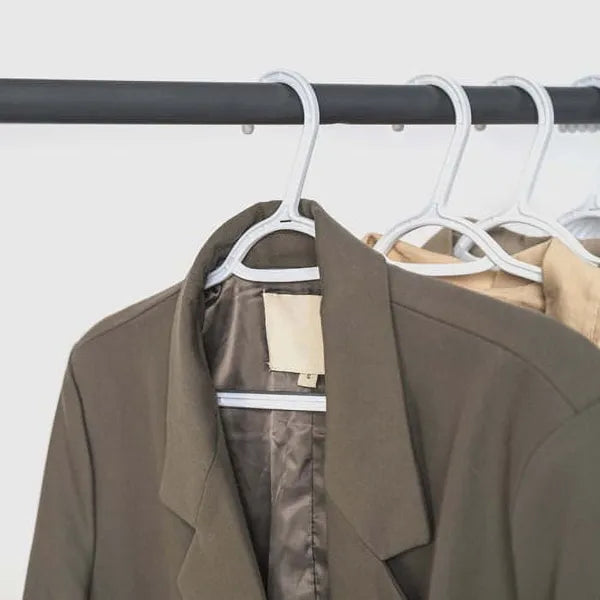 30-Pack Non-Slip Hangers | TPE Grip Shoulders for Secure Hanging