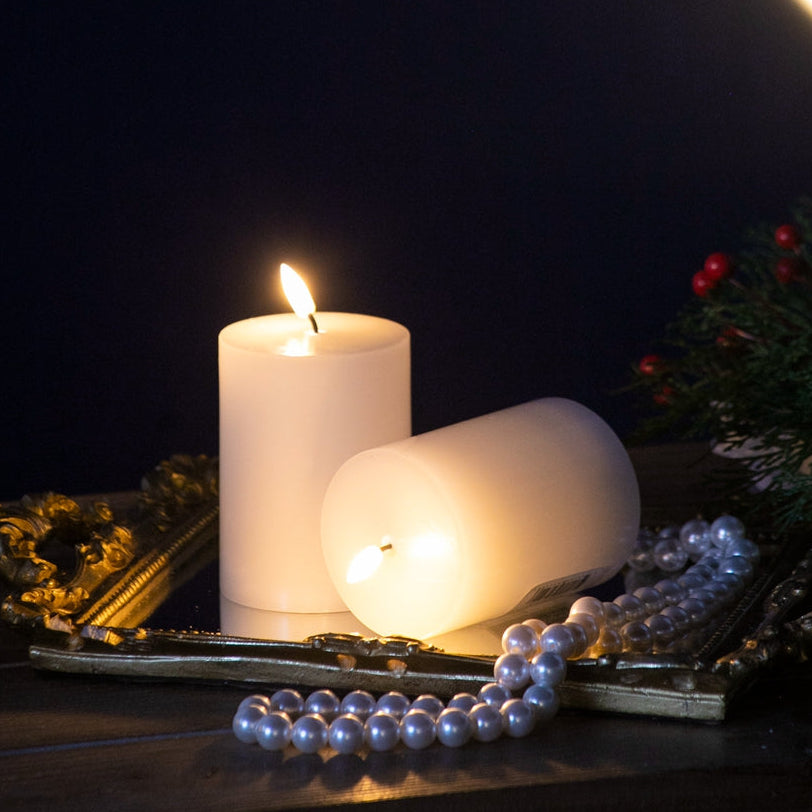 Set of 2 White LED Candles with Wick and Remote Control Timer, 3X4"