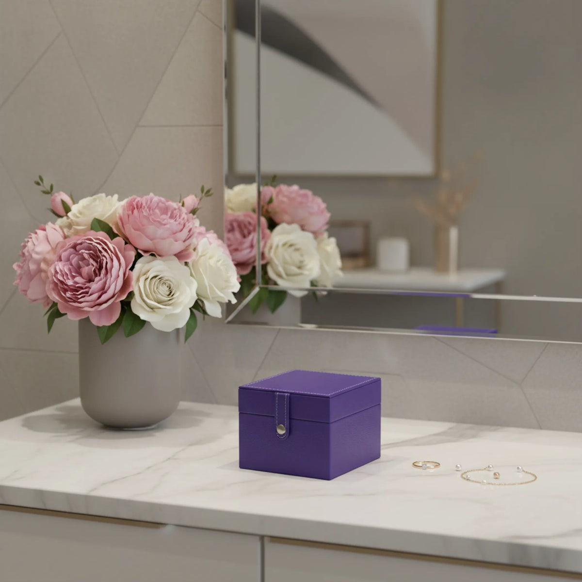 Purple Faux Leather Small Jewelry Box with Mirror, Portable Travel Jewelry Organizer with Snap Closure for Rings Earrings Necklaces, Vanity Storage Case