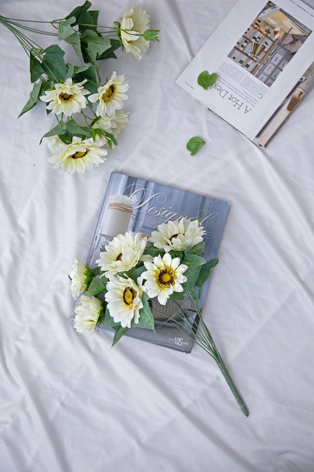 10.2 x 11 x 18.9"H Artificial Cream Sunflower BushX9, 4 Pack