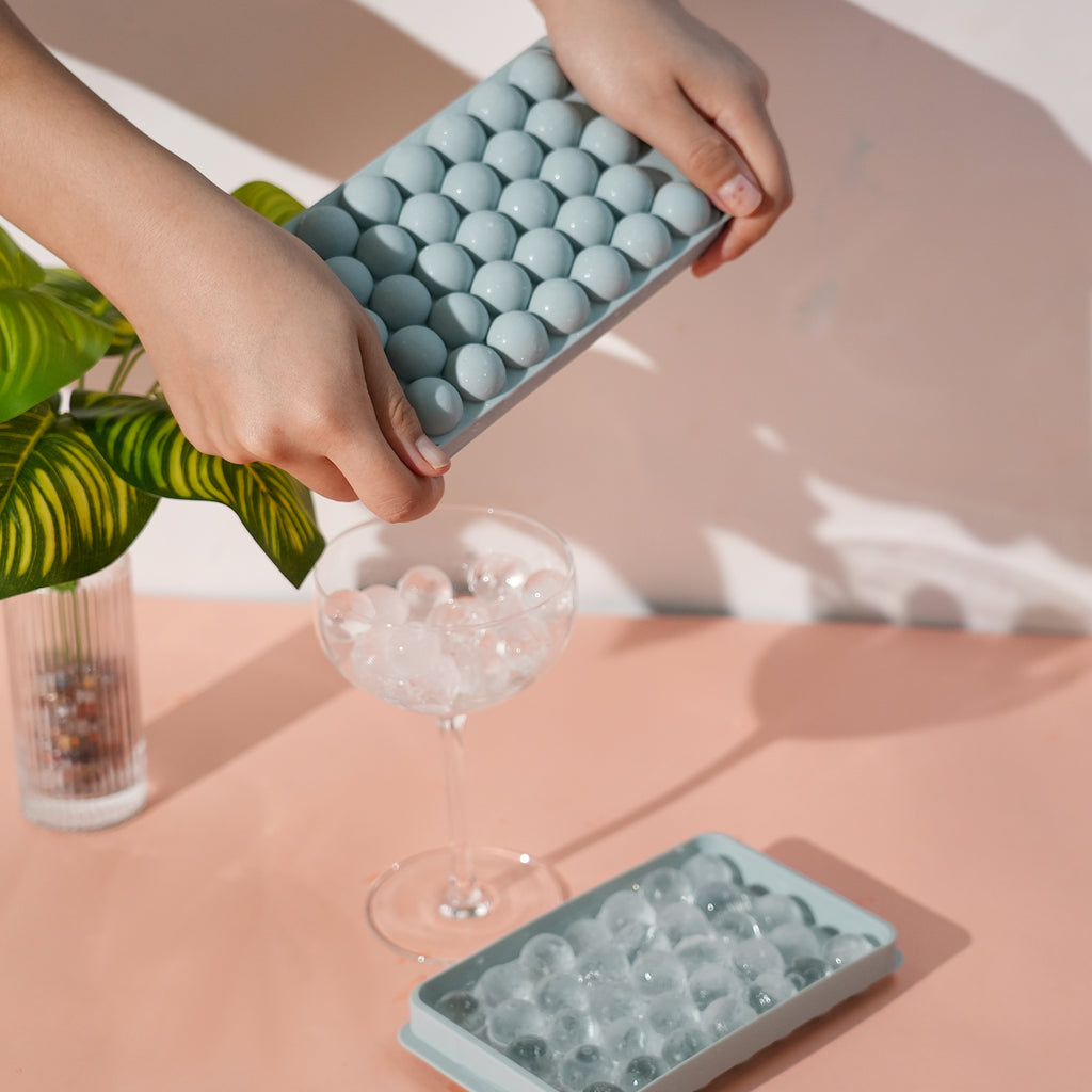 0.8 Inch Round Ice Cube Tray with Lid and Storage Bin, Small Sphere Ice Ball Molds for Freezer, Reusable Ice Maker Tray for Whiskey, Cocktails & Daily Drinks