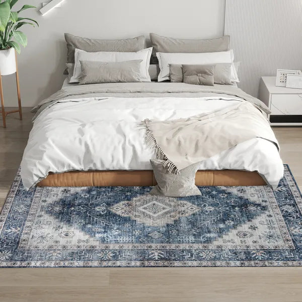 4' x 6' Flannel Faux Fur Area Rug, Non‑Slip TPR Backing Vintage Distressed Floor Carpet for Living Room Bedroom Hallway, Pet‑Friendly Machine Washable