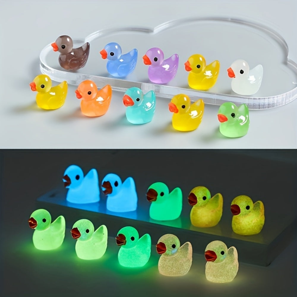 50 Pcs Mini Resin Ducks Luminous Tiny Ducks Miniature Duck Glow in The Dark for DIY Garden Dollhouse Duck Accessories
