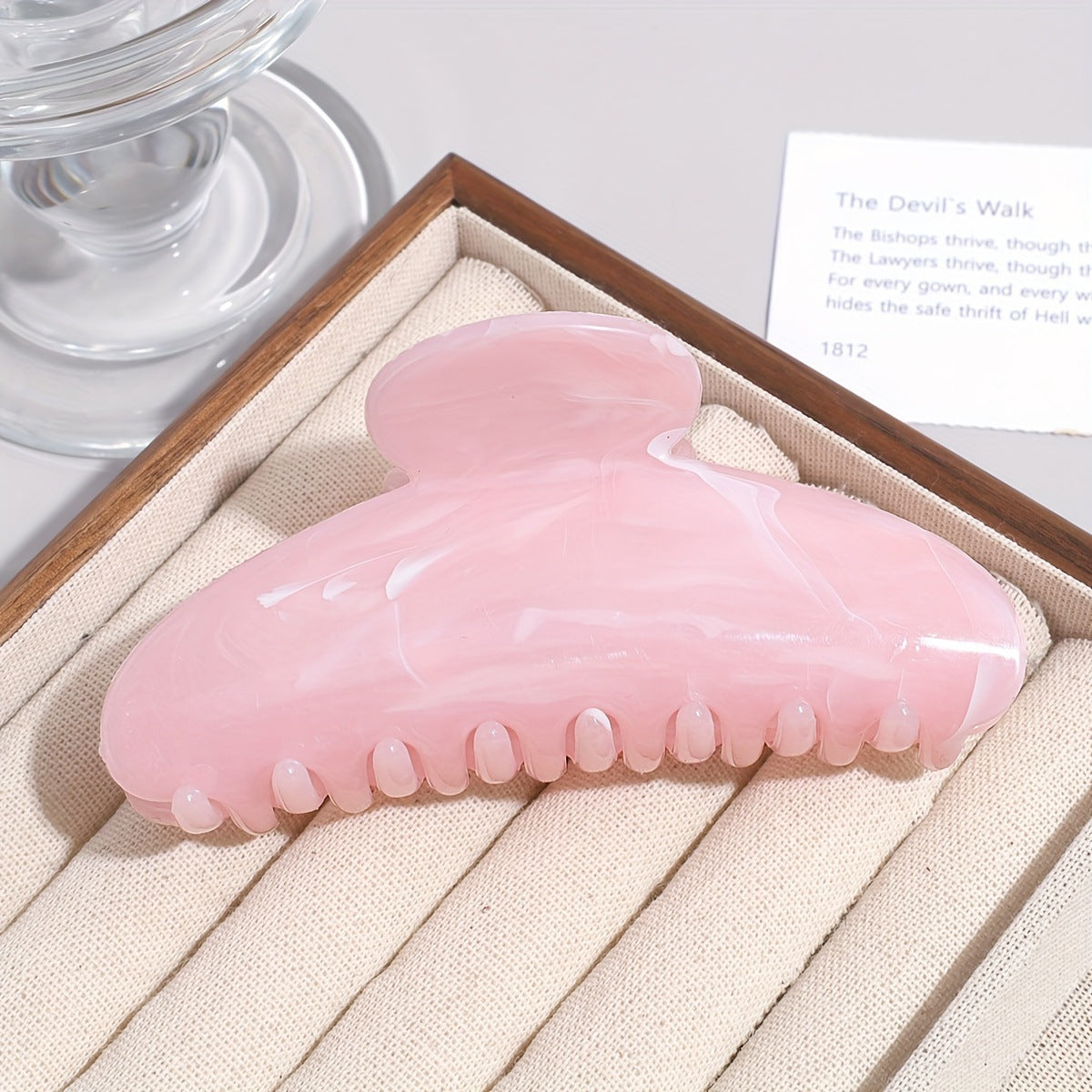 Marble Swirl Large Hair Claw Clip, Pastel Color Acrylic Jaw Hair Clip for Thick Hair, Non-slip Strong Hold Hair Grab Barrette for Women Girls