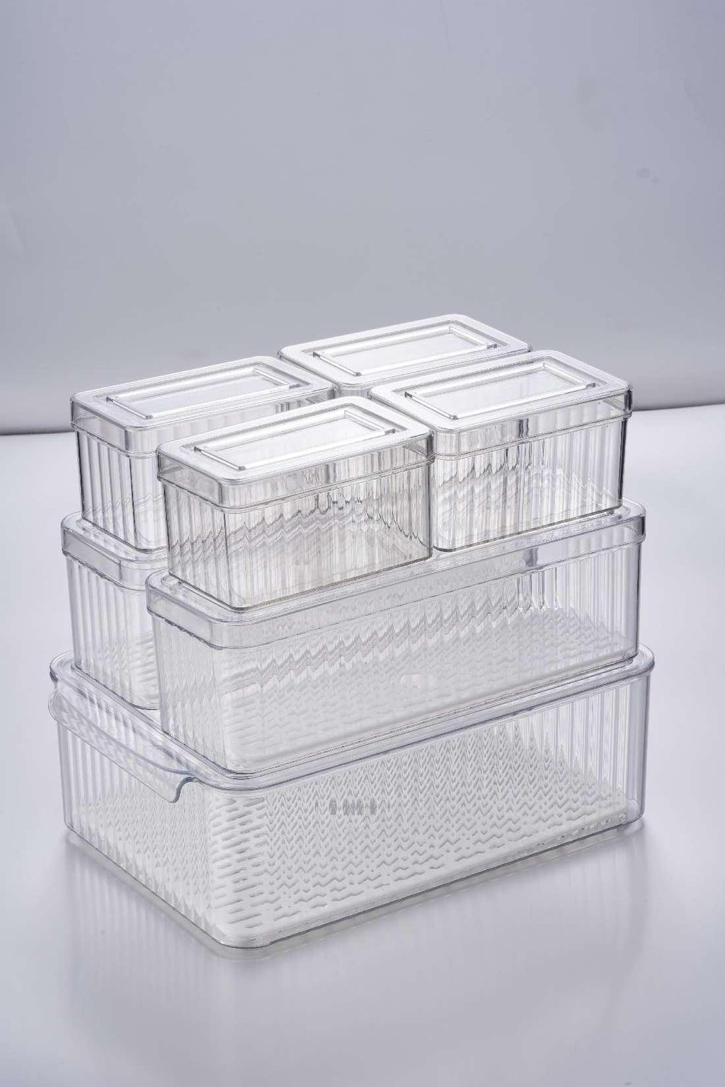 7 Pcs Clear Fridge Organizer Bins with Lids, Stackable Refrigerator Storage, 3 Sizes Pantry Organization Containers for Kitchen Freezer & Cabinet