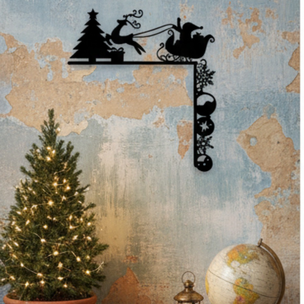 AEELLEEA Metal Christmas Door Corner Decor, Santa Sleigh & Reindeer Silhouette Wall Sculpture, Holiday Home Accent for Mantel, Christmas Party Decor & Gift