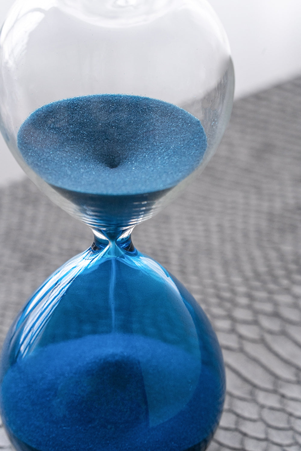 3.9" x 10" Decorative 45-Minute Hourglass with Clear Embossed Rose & Black Sand, Decorative Tabletop Ornament