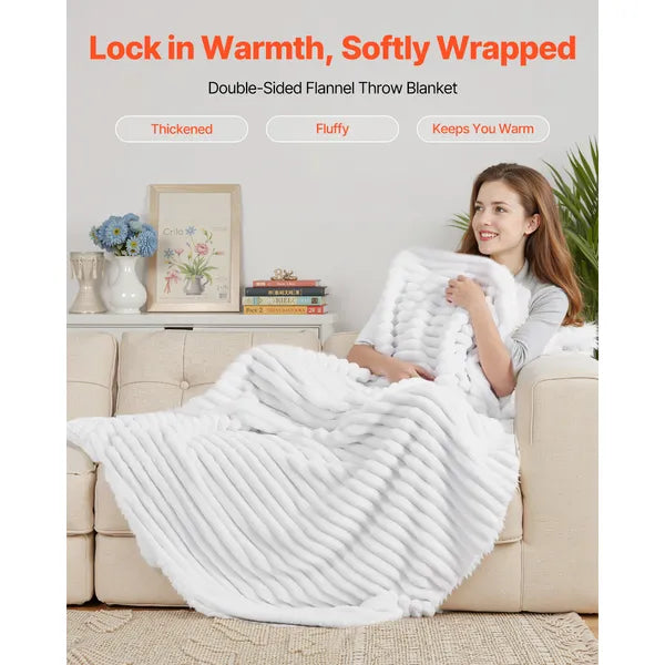 AEELLEEA Fleece Throw Blanket, 50 x 60 Inches Soft Cozy Flannel Blanket, Lightweight White Bed Couch Throw for Sofa