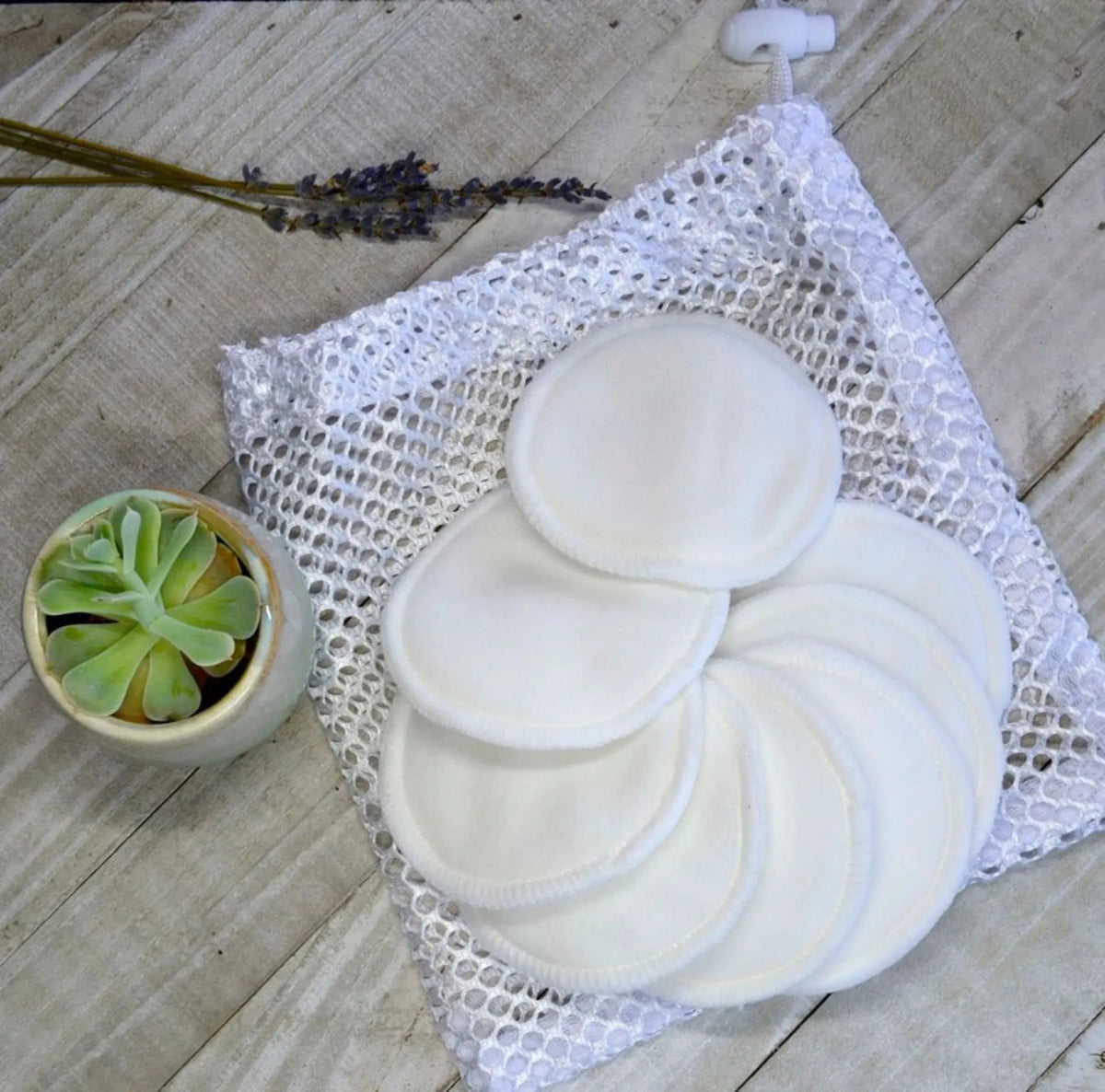 Reusable Makeup Remover Pads, Washable Bamboo Cotton Rounds with Mesh Laundry Bag, Eco-Friendly Soft Cleansing Pads for Skincare
