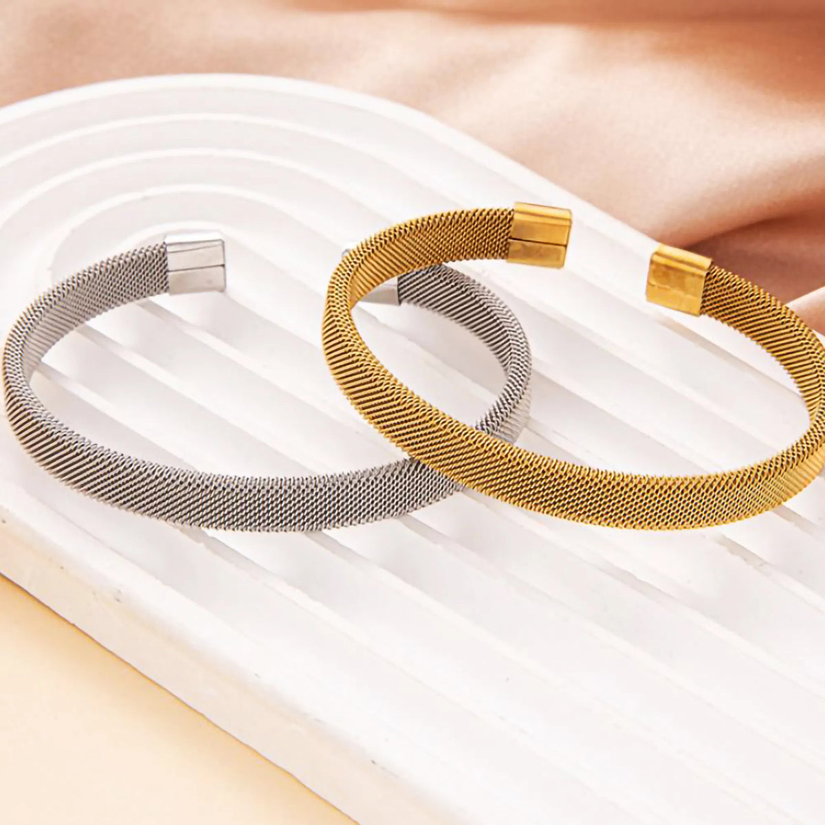 6mm Stainless Steel Mesh Cuff Bracelet, Gold Polished Open Bangle, Minimalist Waterproof Anti-Tarnish Wrist Jewelry for Women Men Daily Wear