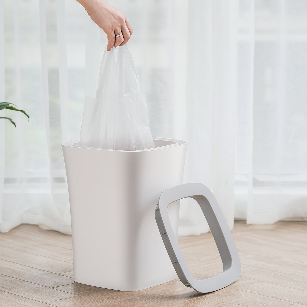 White Open-Top Rectangular Plastic Trash Can, Slim Space-Saving Waste Bin with Garbage Bag Fixing Rim, Modern Waste Container for Kitchen, Bathroom, Bedroom & Office