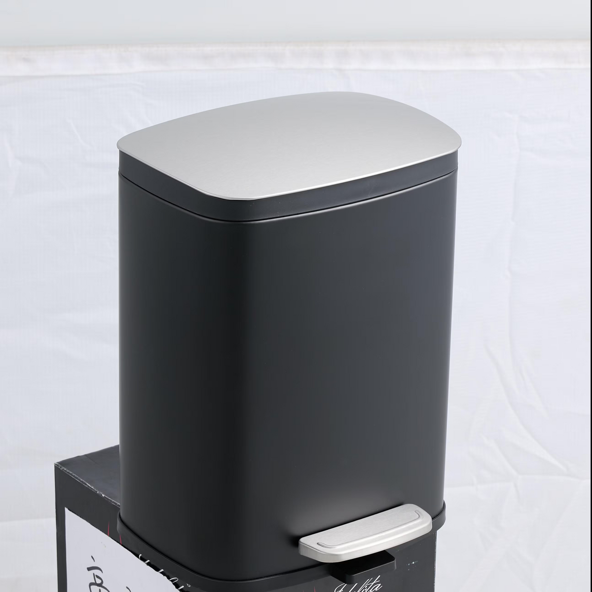 5L/1.32 Gallon Rectangular Step Trash Can, Stainless Steel Bathroom Garbage Can with Foot Pedal, Removable Inner Bucket and Side Handle