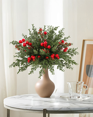 Christmas Pre-Lit LED Garland, Artificial Pine Garland with Red Berries & Pine Cones, Battery Powered Waterproof, Fireplace Mantel Holiday Decor