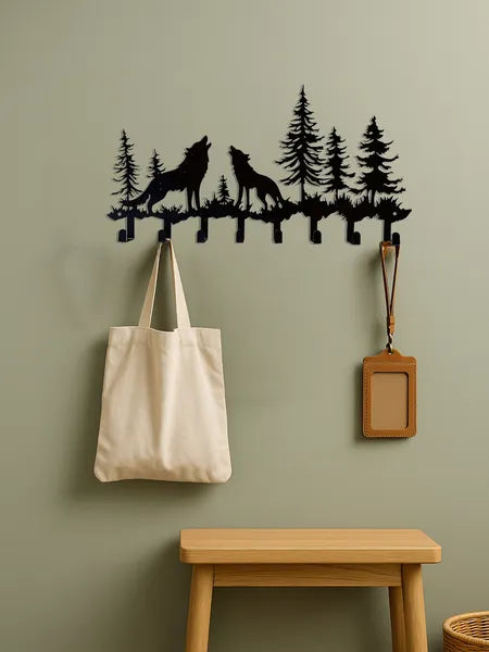 Aeelleea Wolf Metal Wall Mount Hook Rack, 8 Hooks Rustic Key Holder for Hat Scarf, Decorative Entryway Organizer