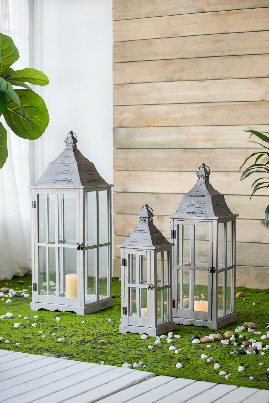 AEELLEEA Set of 3 Gray Wooden Decorative Lanterns, Rustic Fir Wood Candle Lanterns for Indoor & Covered Outdoor Decor