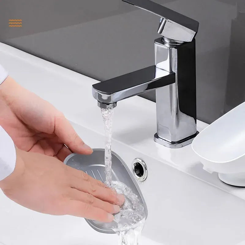 Self‑Draining Soap Dish, Suction Cup Bar Soap Holder, Sloped Drainage Soap Tray for Bathroom Sink, Fits All Soap Sizes, Easy‑to‑Clean Bathroom Accessory