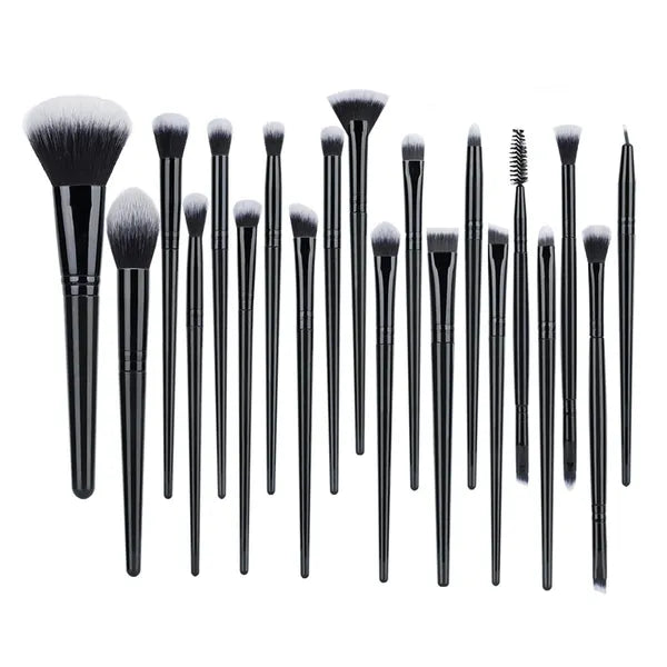 Aeelleea 25Pcs Professional Makeup Brush Set, Soft Synthetic Brushes for Foundation Powder Eyeshadow, Pink & Black Optional for Daily Makeup
