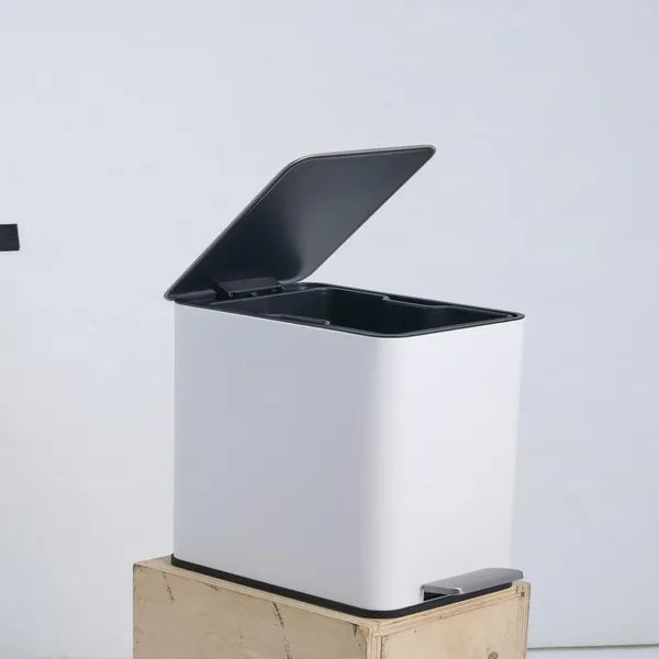 Stainless Steel 10L Kitchen Step Trash Can, Soft Close Lid, Fingerprint Resistant, Removable Inner Bucket for Home