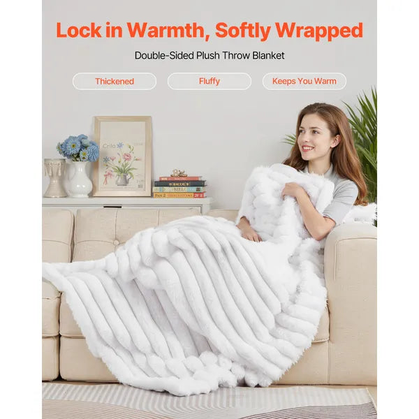 White Faux Fur Throw Blanket 50"x60", Ultra Soft Fluffy Cozy Plush Blanket for Sofa Bed Home Decor