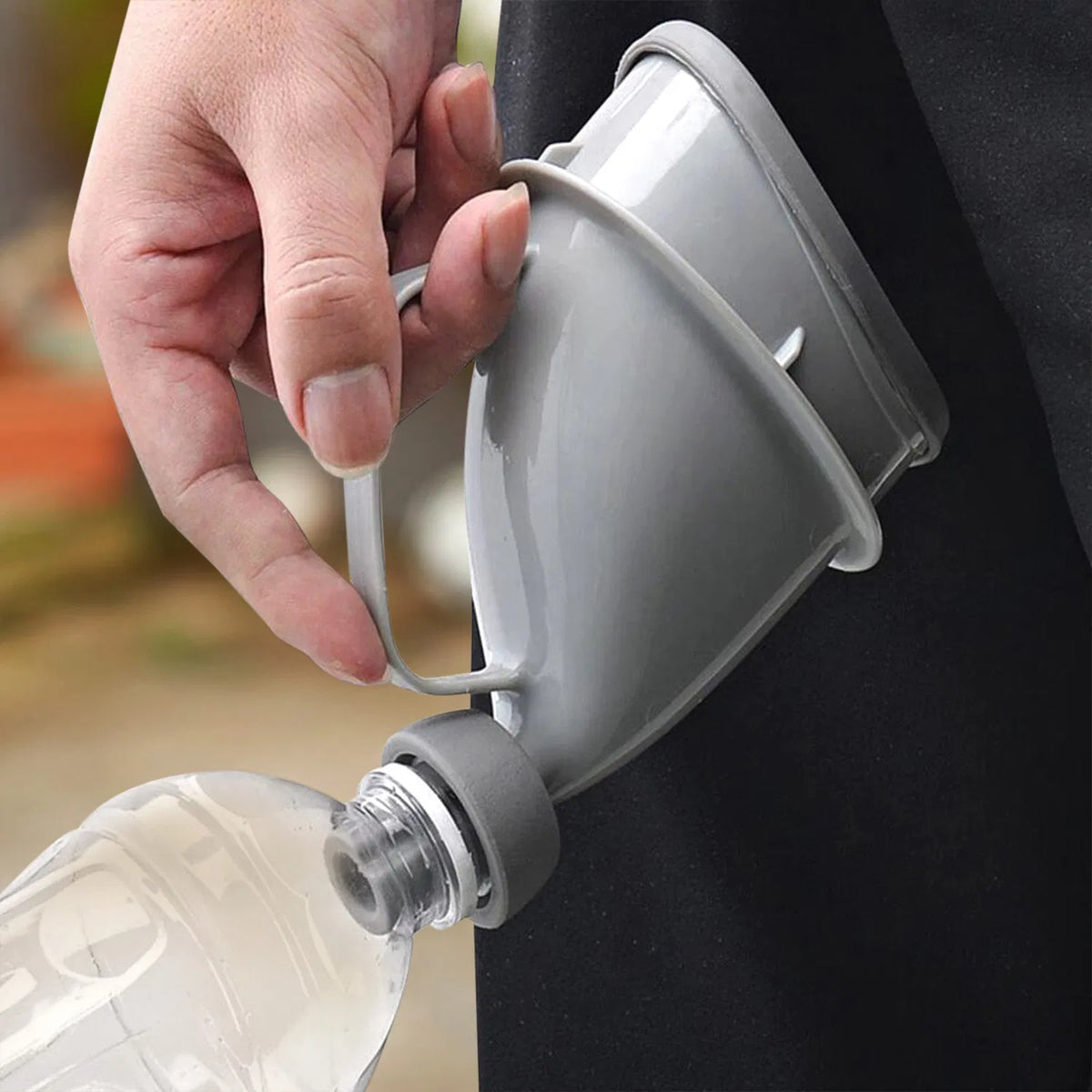 Portable Emergency Urinal Funnel for Men & Women, PP+TPR Standing Pee Funnel, Leak Proof Travel Urine Device for Car, Camping, Traffic Jam & Outdoor Use